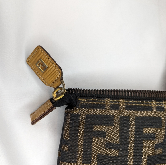 FENDI Preloved Vintage Fendi Tote - Picture 5 of 9